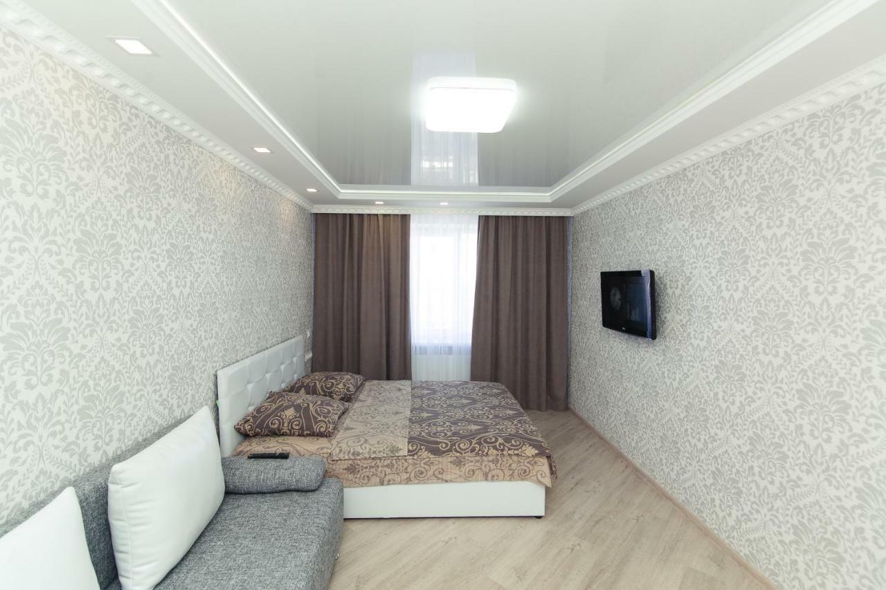 Luxury Apart-Hotel On Kondrateva Street スームィ エクステリア 写真